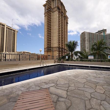 Apartments At Palms Waikiki Хонолулу Екстериор снимка