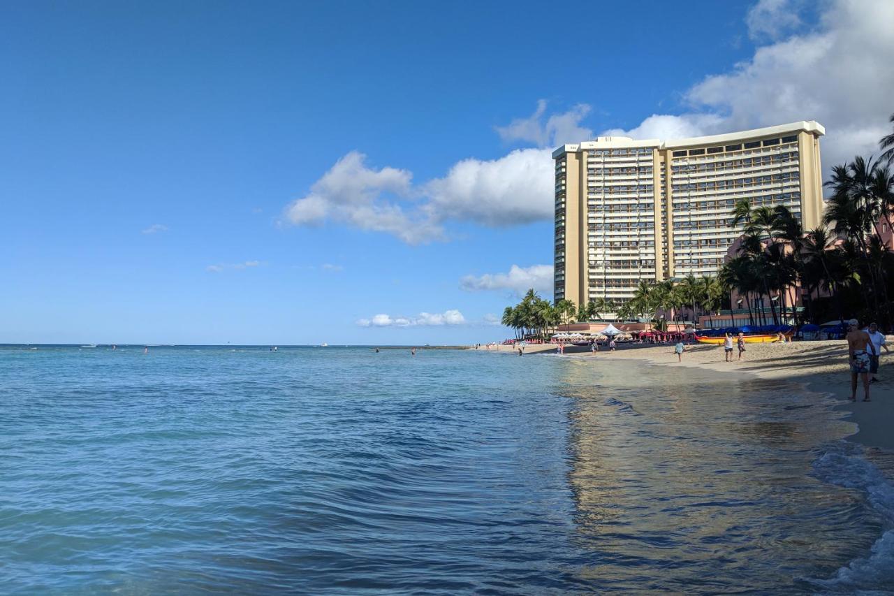 Apartments At Palms Waikiki Хонолулу Екстериор снимка