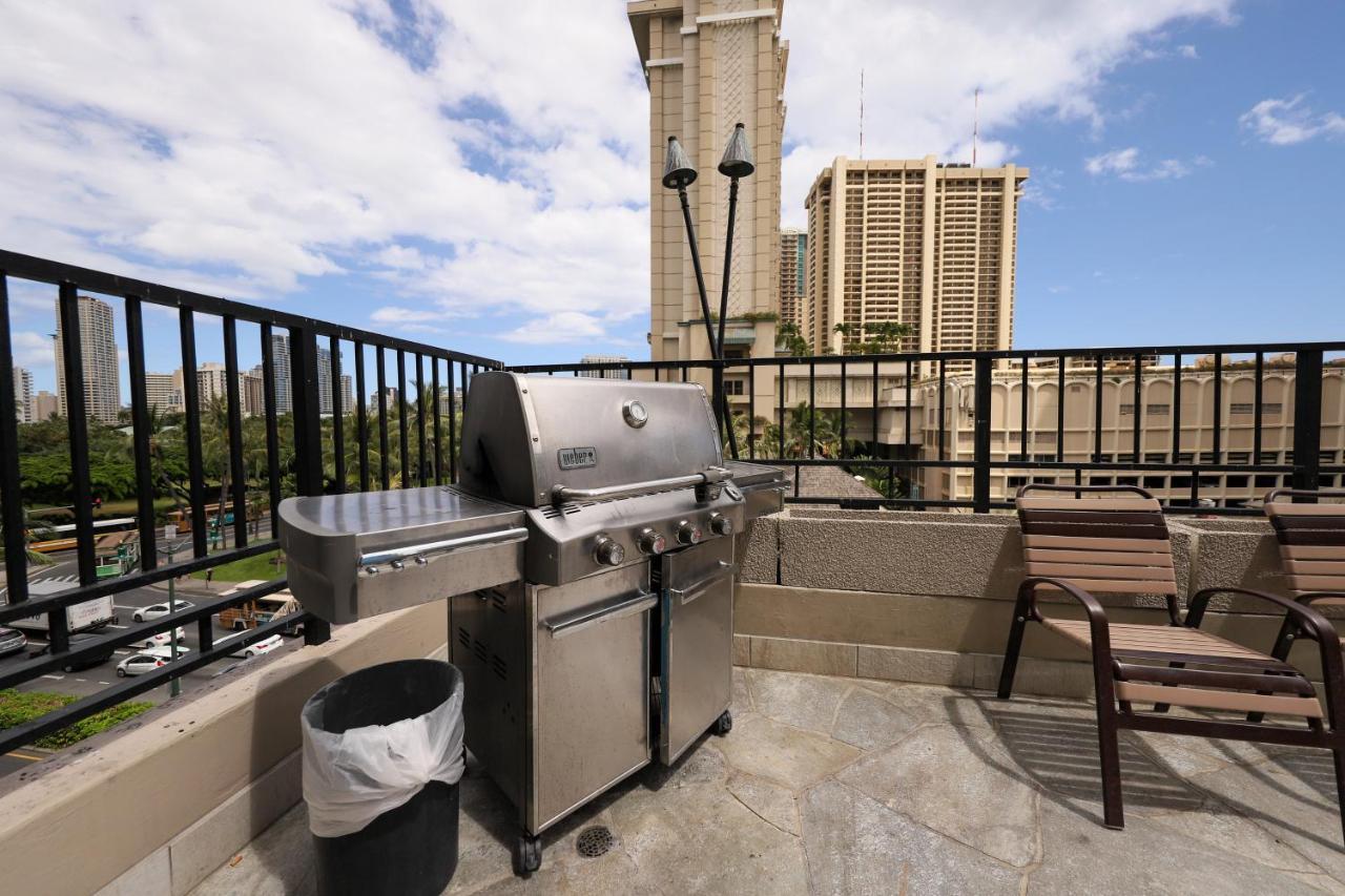 Apartments At Palms Waikiki Хонолулу Екстериор снимка